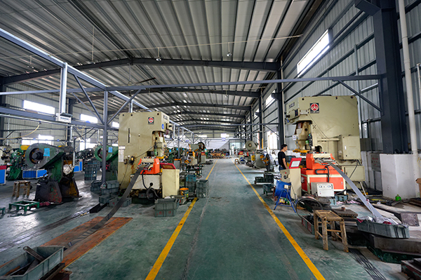 1671733369-cnc_automatic_stamping_machines_images_original